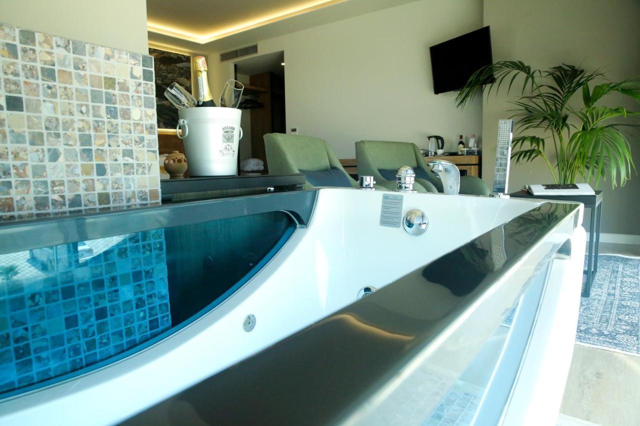 Kraal Hotel 4*